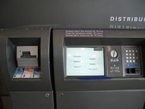 自動券売機