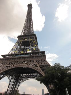 パリひとり旅日記「東京タワーとエッフェル塔」＿メルシーパリ．ネット